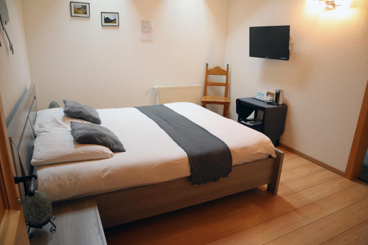 Gruyere Rooms Gruyeres Eksteriør bilde